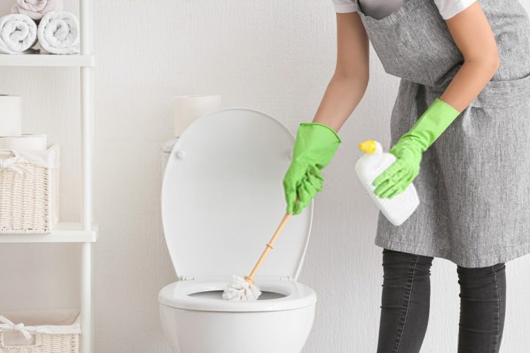 Know How often Should Your Public Restrooms Be Cleaned?